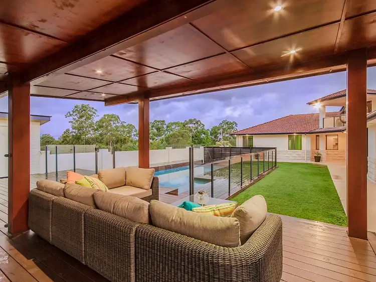 52 Country Crescent, Nerang QLD 4211