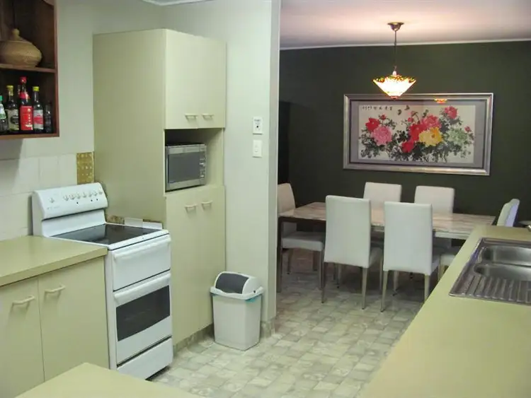 Fifth view of Homely house listing, 86 Illuta Avenue, Ferny Hills QLD 4055