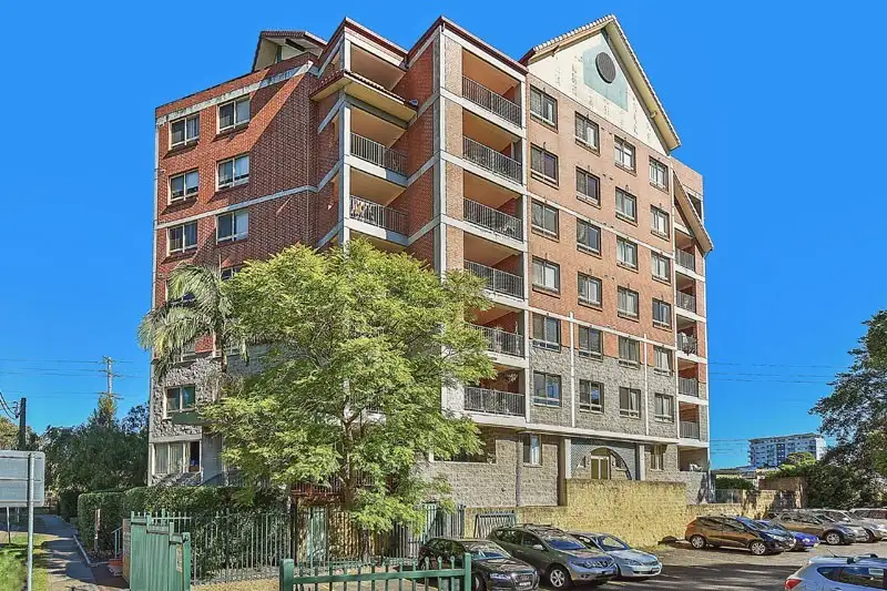 Main view of Homely unit listing, 10/1-3 Thomas Street, Hornsby NSW 2077