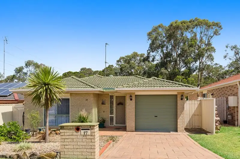 Main view of Homely house listing, 17 Selwyn Grove, Horsley NSW 2530