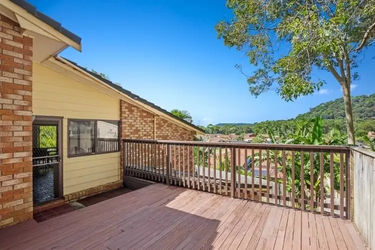 6 County Close, Umina Beach NSW 2257