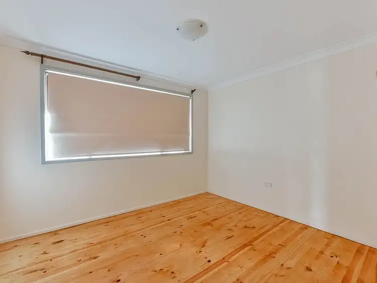 Sixth view of Homely house listing, 7 Randall Avenue, Minto NSW 2566