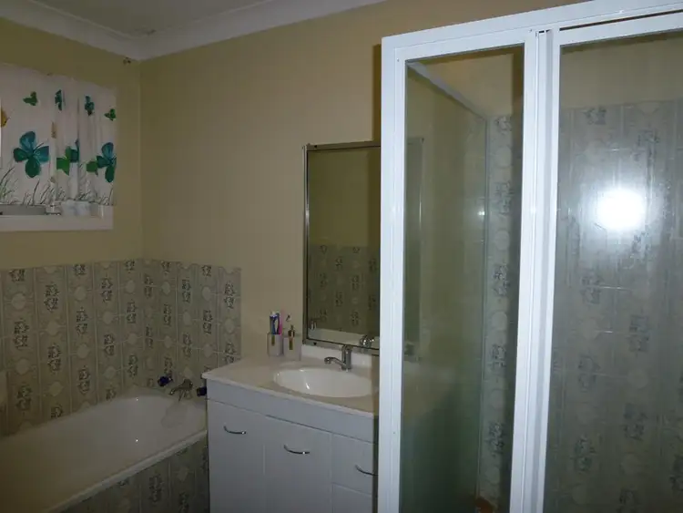 Sixth view of Homely house listing, 1B Cedar Court, Dubbo NSW 2830