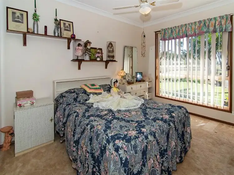 Sixth view of Homely house listing, 1 Yellowlea Court, Oakey QLD 4401