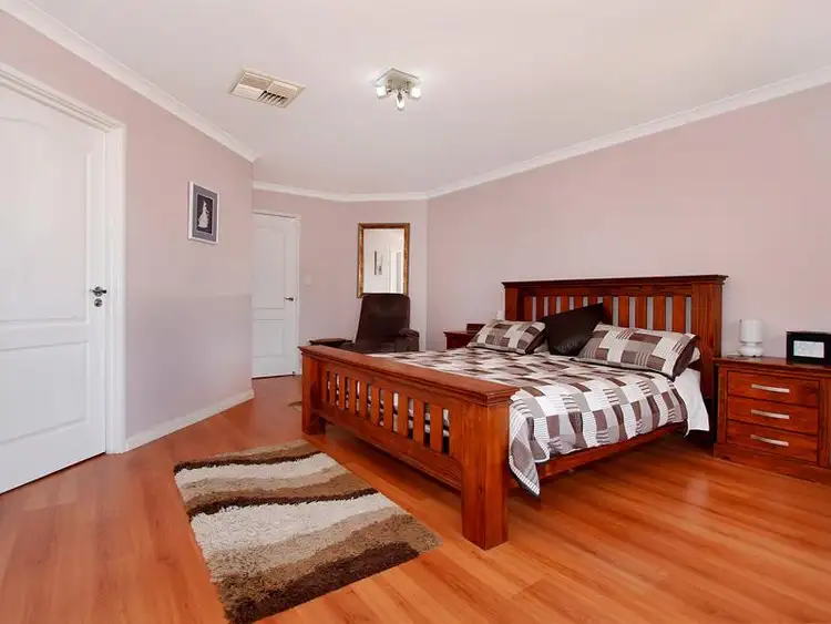 Fifth view of Homely house listing, 4 Fisk Place, Morley WA 6062