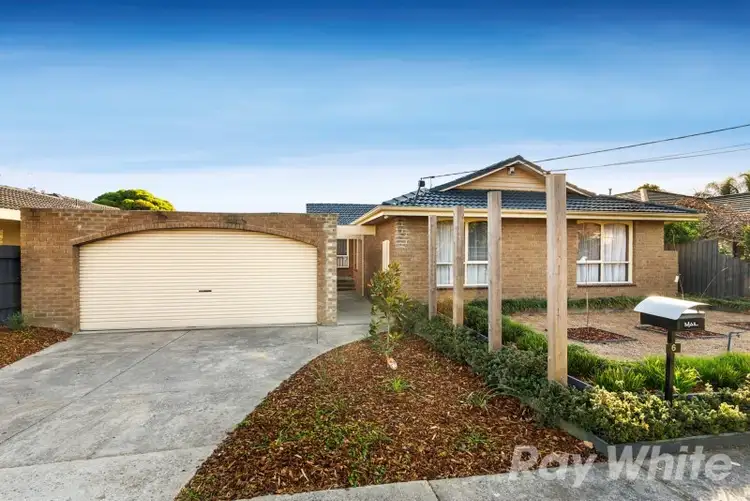 6 Moray Grove, Vermont South VIC 3133
