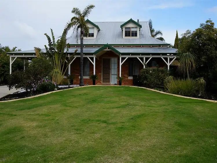 Second view of Homely house listing, 8 Teetree Court, Beechboro WA 6063