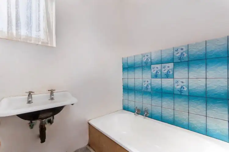 Sixth view of Homely house listing, 10 Botanic Road, Warrnambool VIC 3280