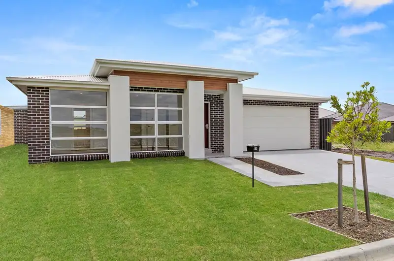 Main view of Homely house listing, 48 Stockyard Crescent, Horsley NSW 2530
