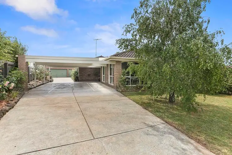12 Tabulam Court, Grovedale VIC 3216