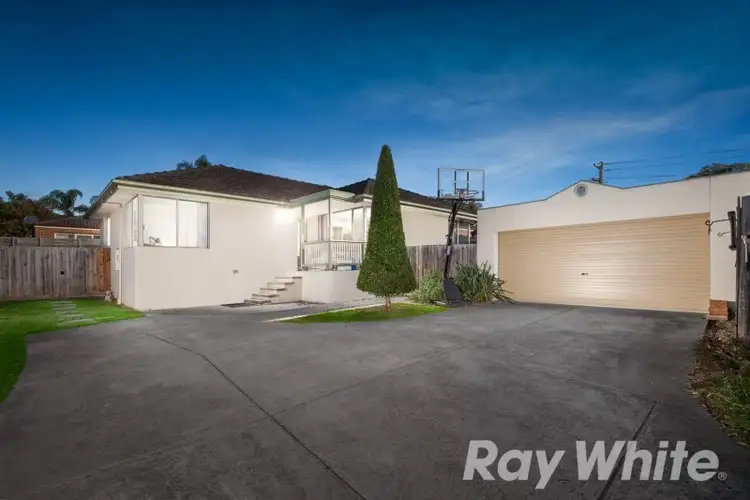 6 Vincent Street, Bayswater VIC 3153