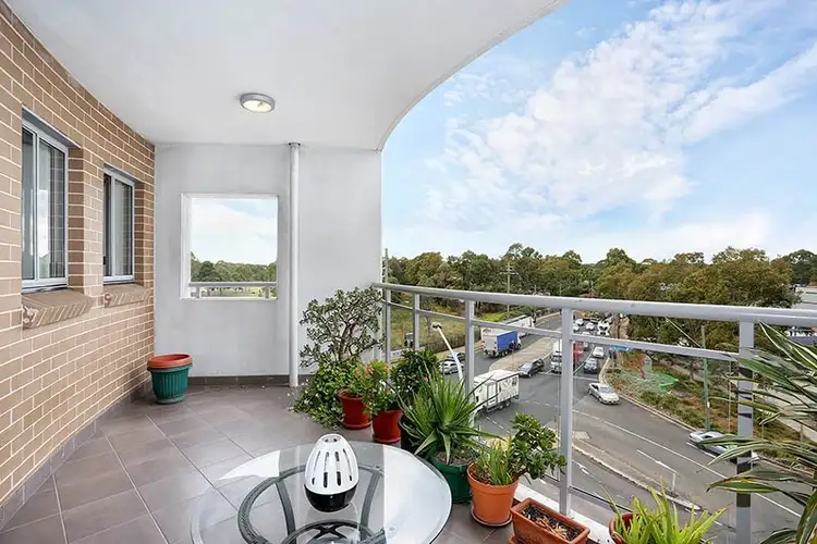 Fourth view of Homely apartment listing, 376 The Horsley Drive, Fairfield NSW 2165