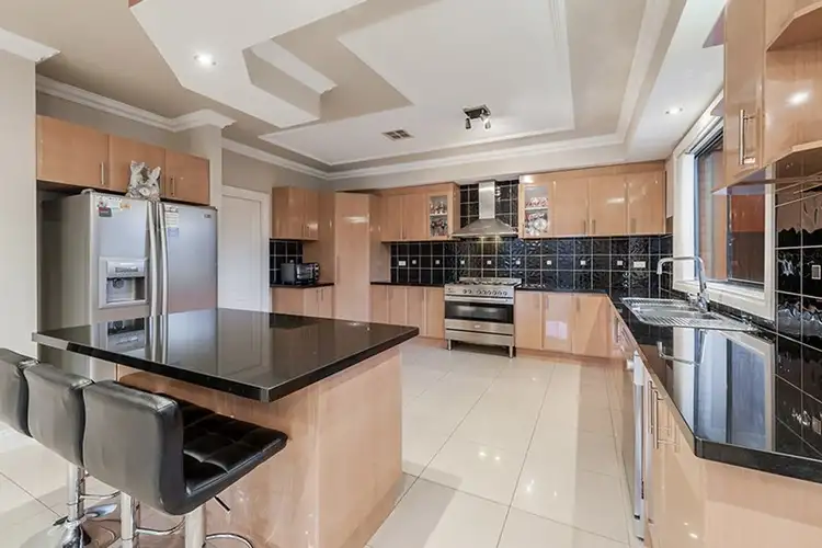 Main view of Homely house listing, 5 Orrong Place, Craigieburn VIC 3064