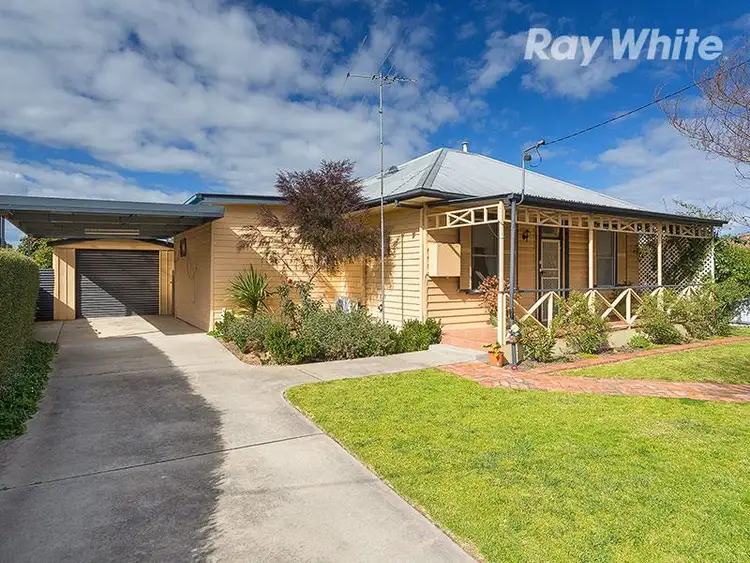 514 Danes Street, Lavington NSW 2641