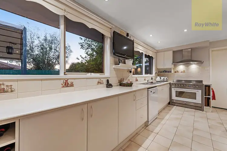 Second view of Homely house listing, 11 Sedgefield Place, Craigieburn VIC 3064