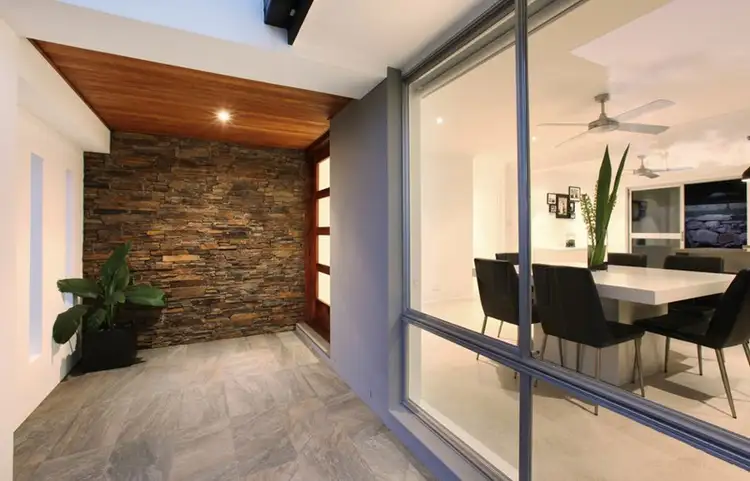 Second view of Homely house listing, 11 Yangoora Crescent, Ashmore QLD 4214