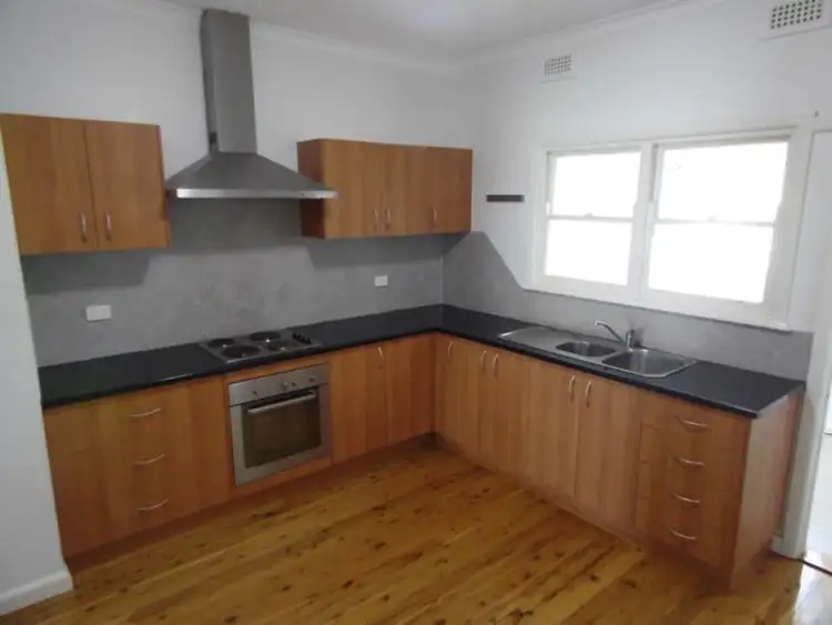 Fourth view of Homely house listing, 15 Coronation Avenue, Parkes NSW 2870
