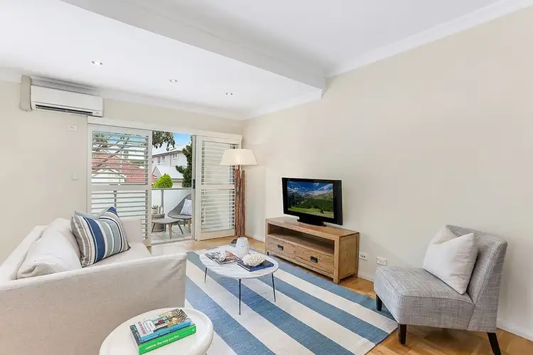 Main view of Homely apartment listing, 6/86-88 Wellington Street, Bondi NSW 2026