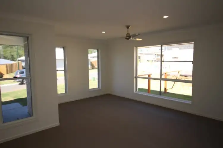 Sixth view of Homely house listing, 8 Karumba Cresent, Beerwah QLD 4519