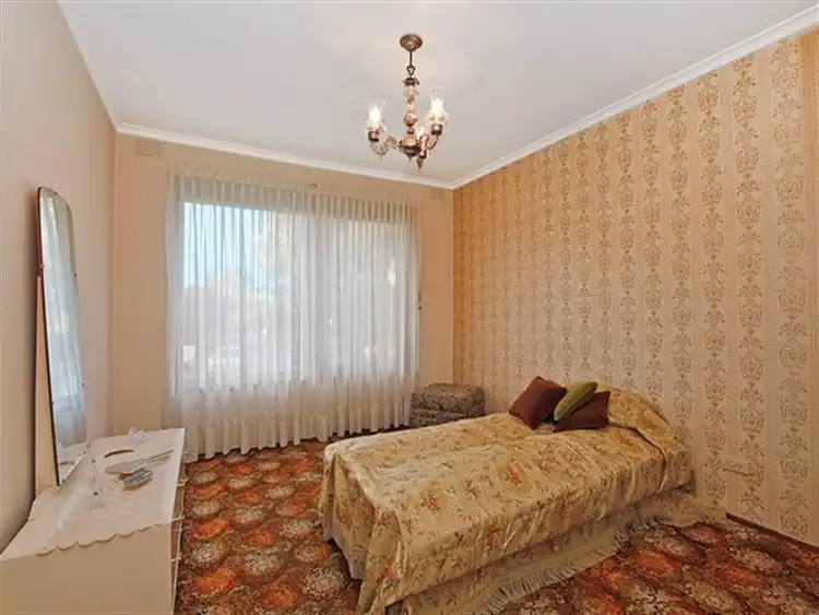 Sixth view of Homely house listing, 7 Cumberland Court, Preston VIC 3072