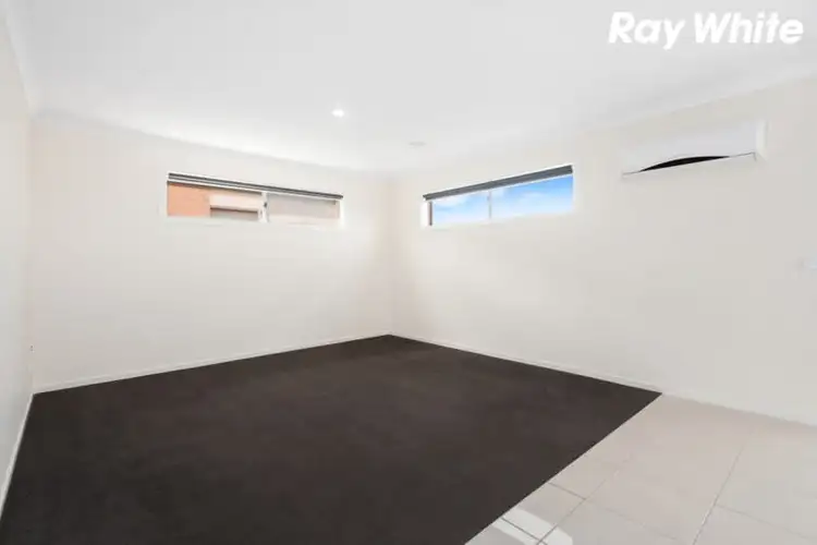 Fourth view of Homely house listing, 40 Cascade Way, Pakenham VIC 3810