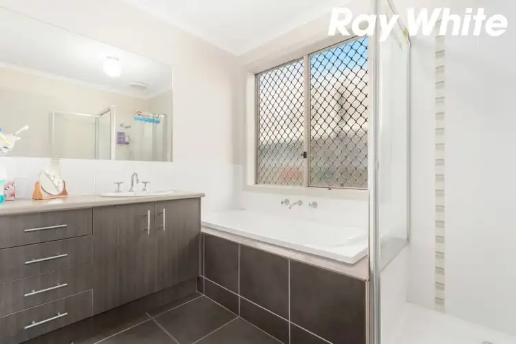 Seventh view of Homely house listing, 9 Rivendale Crescent, Drouin VIC 3818