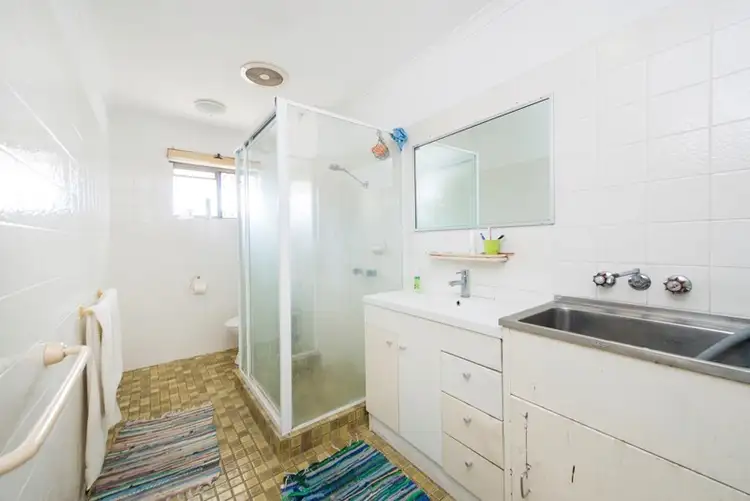 Seventh view of Homely unit listing, 5/20 Peter Parade, Mermaid Waters QLD 4218