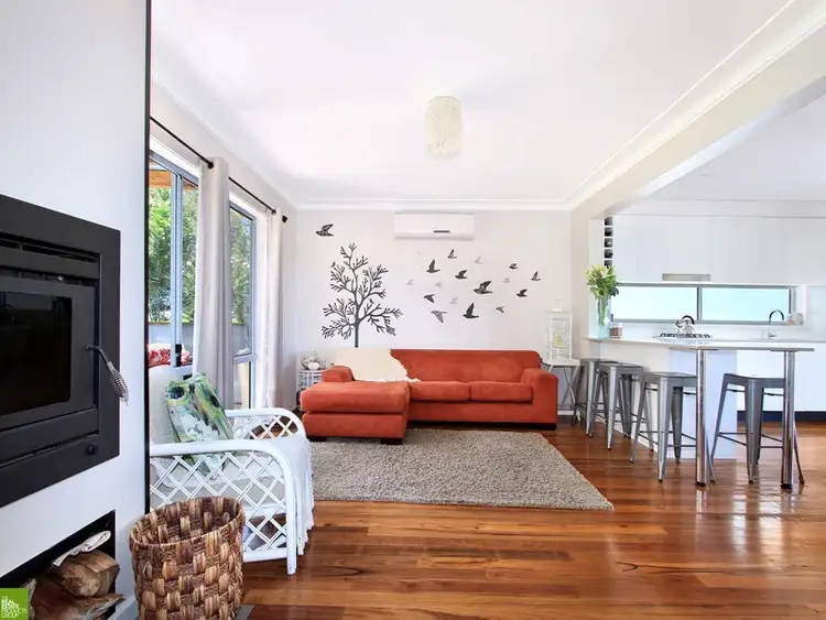 Sixth view of Homely house listing, 15 Morandoo Avenue, Mount Keira NSW 2500