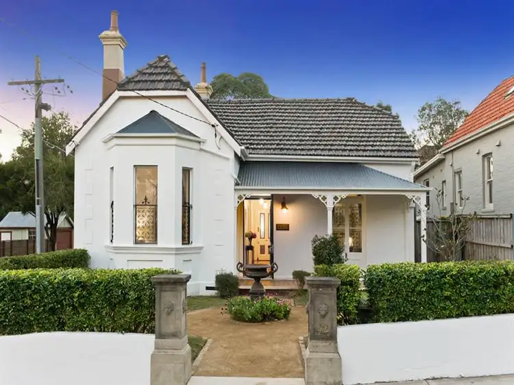 42 John Street, Petersham NSW 2049