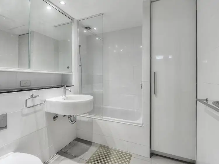 Sixth view of Homely apartment listing, 15/46 Boundary Street, South Brisbane QLD 4101