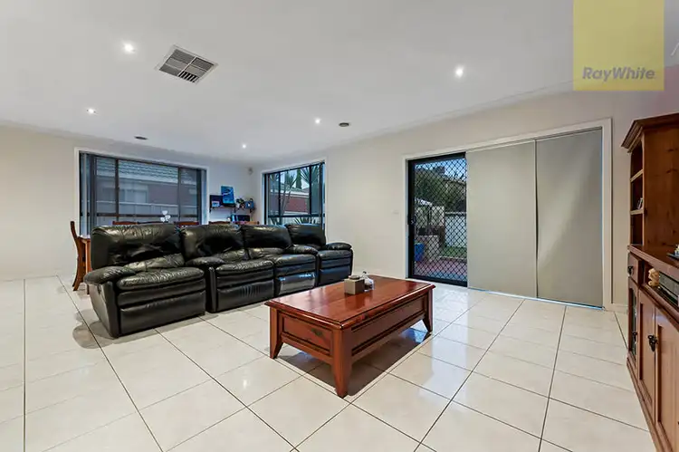Sixth view of Homely house listing, 8 Mosman Way, Craigieburn VIC 3064