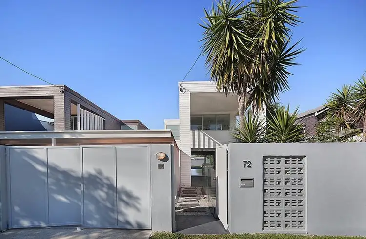 72 King Arthur Terrace, Tennyson QLD 4105