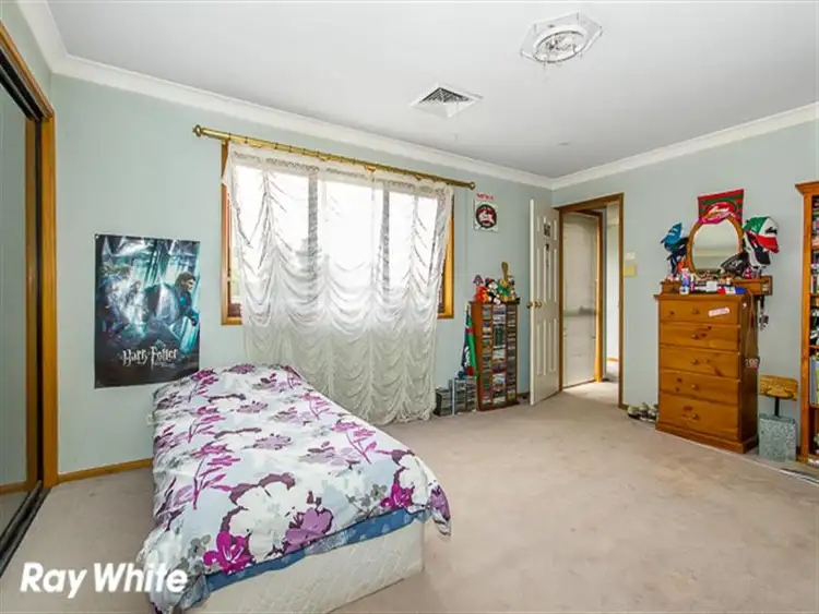 Sixth view of Homely house listing, 2 Kemmel Close, Bossley Park NSW 2176