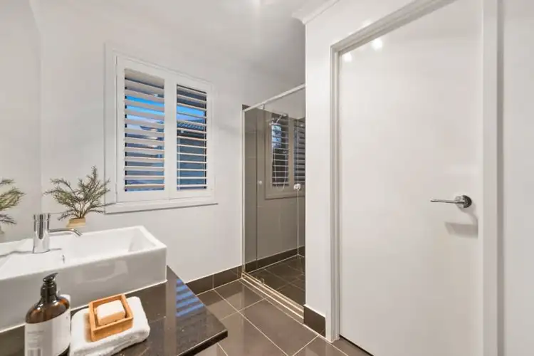 Seventh view of Homely house listing, 44 NORRIS Circuit, Croydon VIC 3136