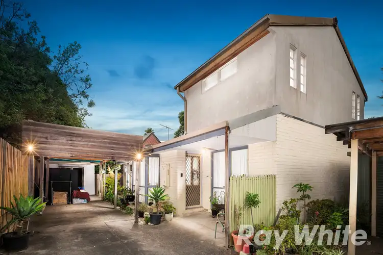 2/21 Georges Road, Ringwood VIC 3134