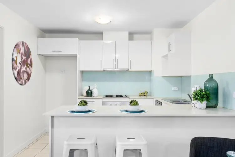 Fourth view of Homely apartment listing, 4/13 Logie Street, Oakleigh VIC 3166