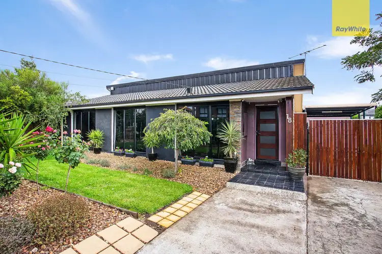 18 Rowan Drive, Kealba VIC 3021
