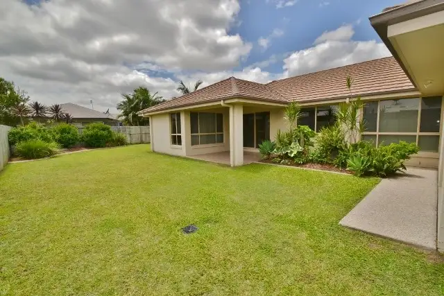 Sixth view of Homely house listing, 8 Bolwarra Court, Beerwah QLD 4519