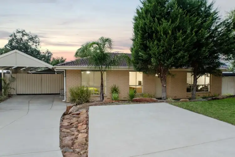 9 Ariadne Crescent, Modbury Heights SA 5092