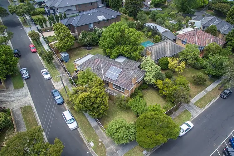 Fifth view of Homely house listing, 22 Sunhill Road, Mount Waverley VIC 3149
