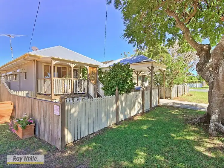 19 Adams Street, Scarborough QLD 4020