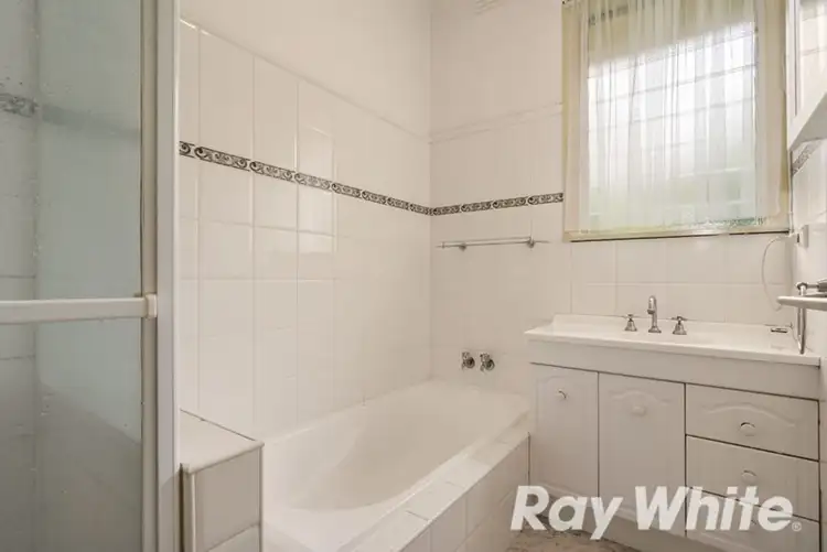 Sixth view of Homely house listing, 2 Kingsclere Street, Vermont VIC 3133