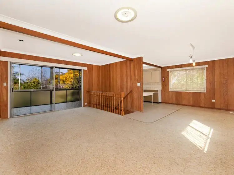 Second view of Homely house listing, 7 Henderson Street, Oxley QLD 4075