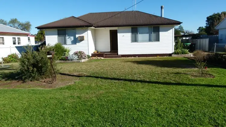 156 Farnell Street, Forbes NSW 2871