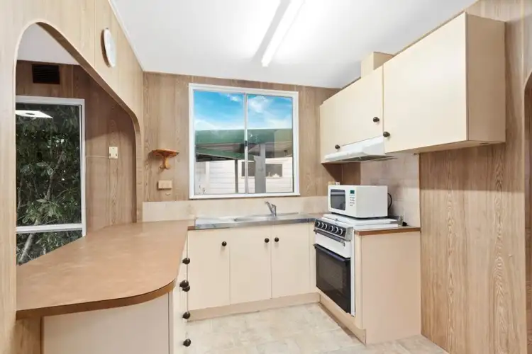 Second view of Homely unit listing, 112/100 Broadway, Bonbeach VIC 3196