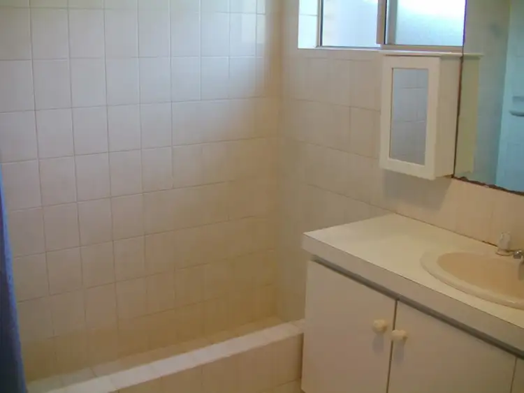 Sixth view of Homely villa listing, 3/16 Clarence Street, Tuart Hill WA 6060