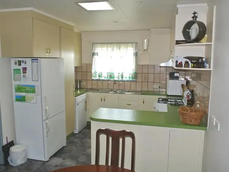 Second view of Homely house listing, 25 Bonney Terrace, Kingston SE SA 5275