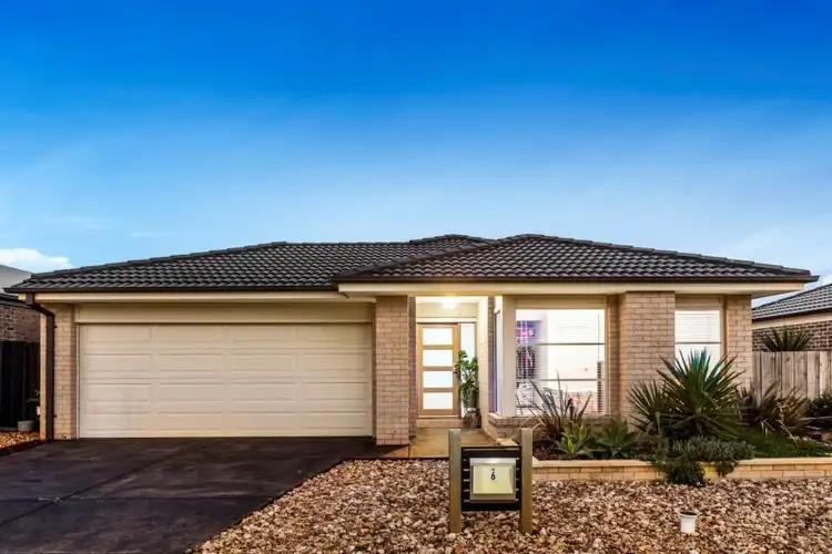 6 Noranda Circuit, Melton West VIC 3337