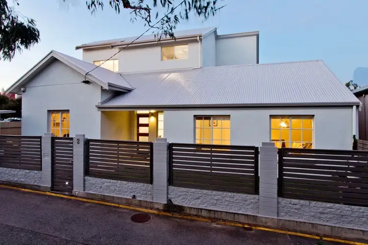 2 Foord Avenue, Henley Beach SA 5022