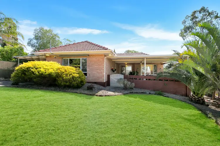 4 Lee Court, Para Hills SA 5096